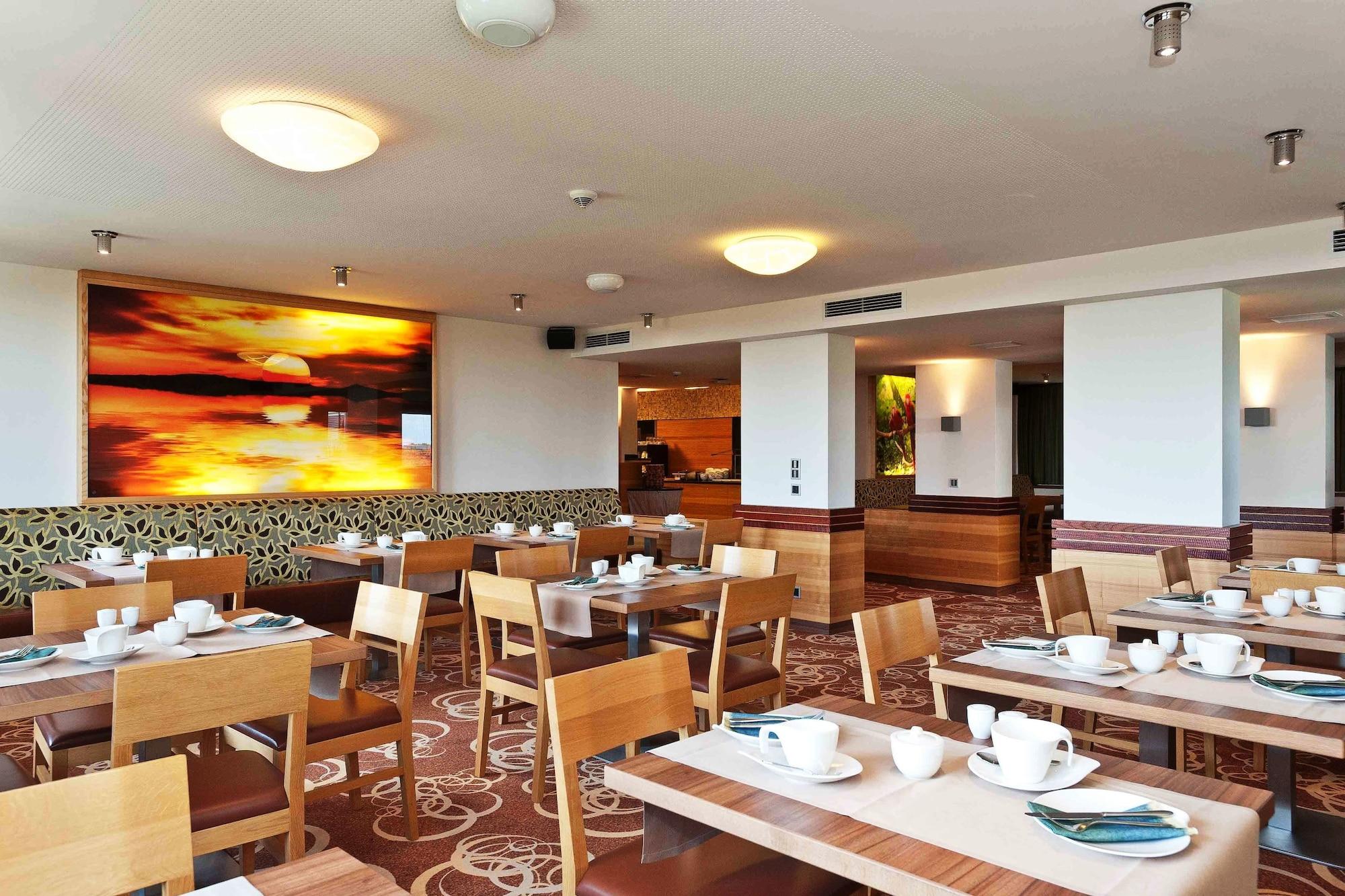 Hotel Bildungsblick Kirchseeon Екстериор снимка