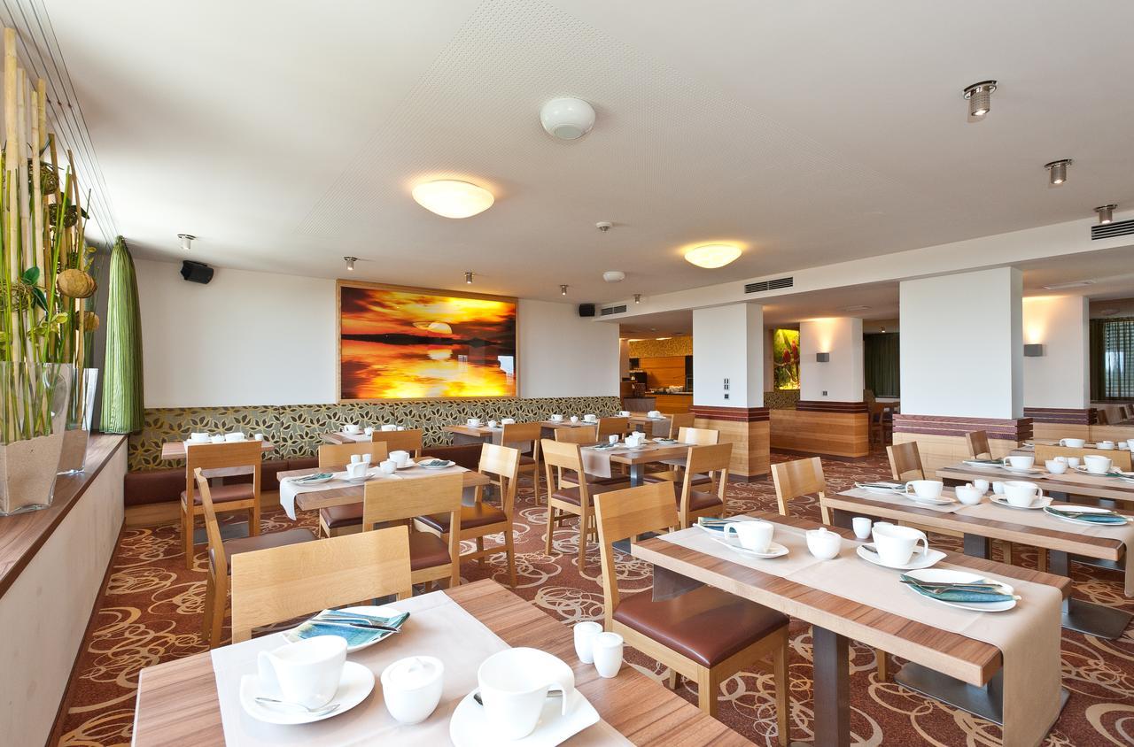 Hotel Bildungsblick Kirchseeon Екстериор снимка