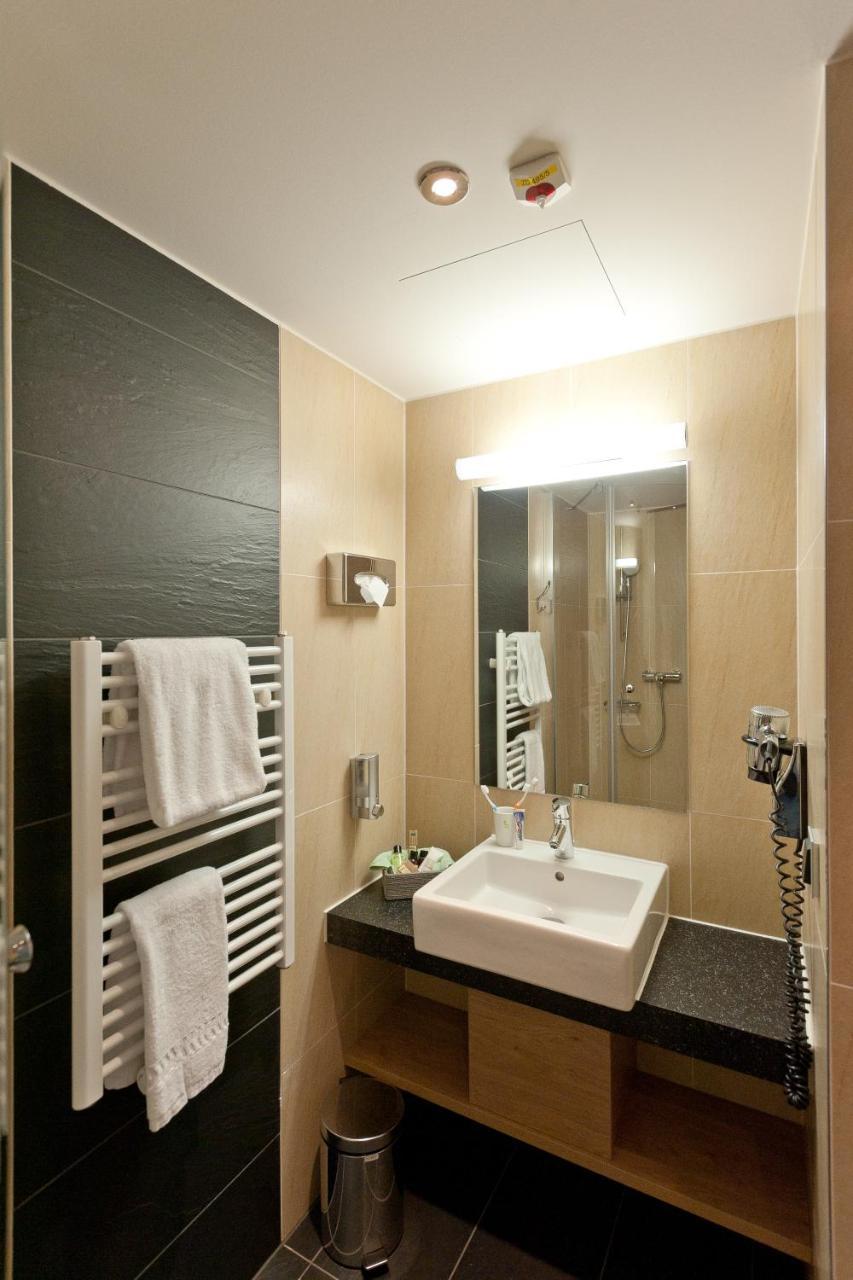 Hotel Bildungsblick Kirchseeon Екстериор снимка